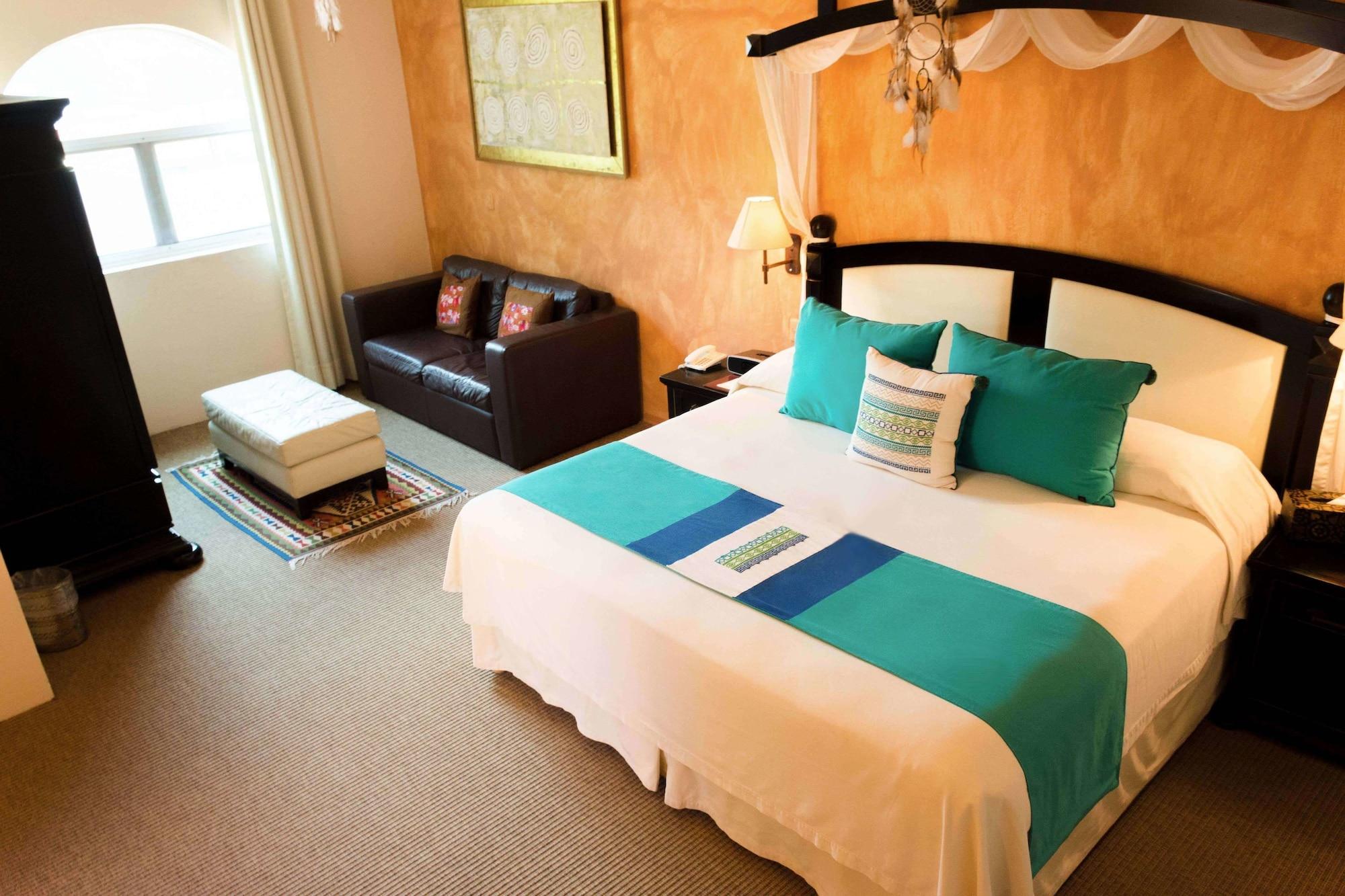 El Chante Spa Hotel โฆโคเตเปก ภายนอก รูปภาพ