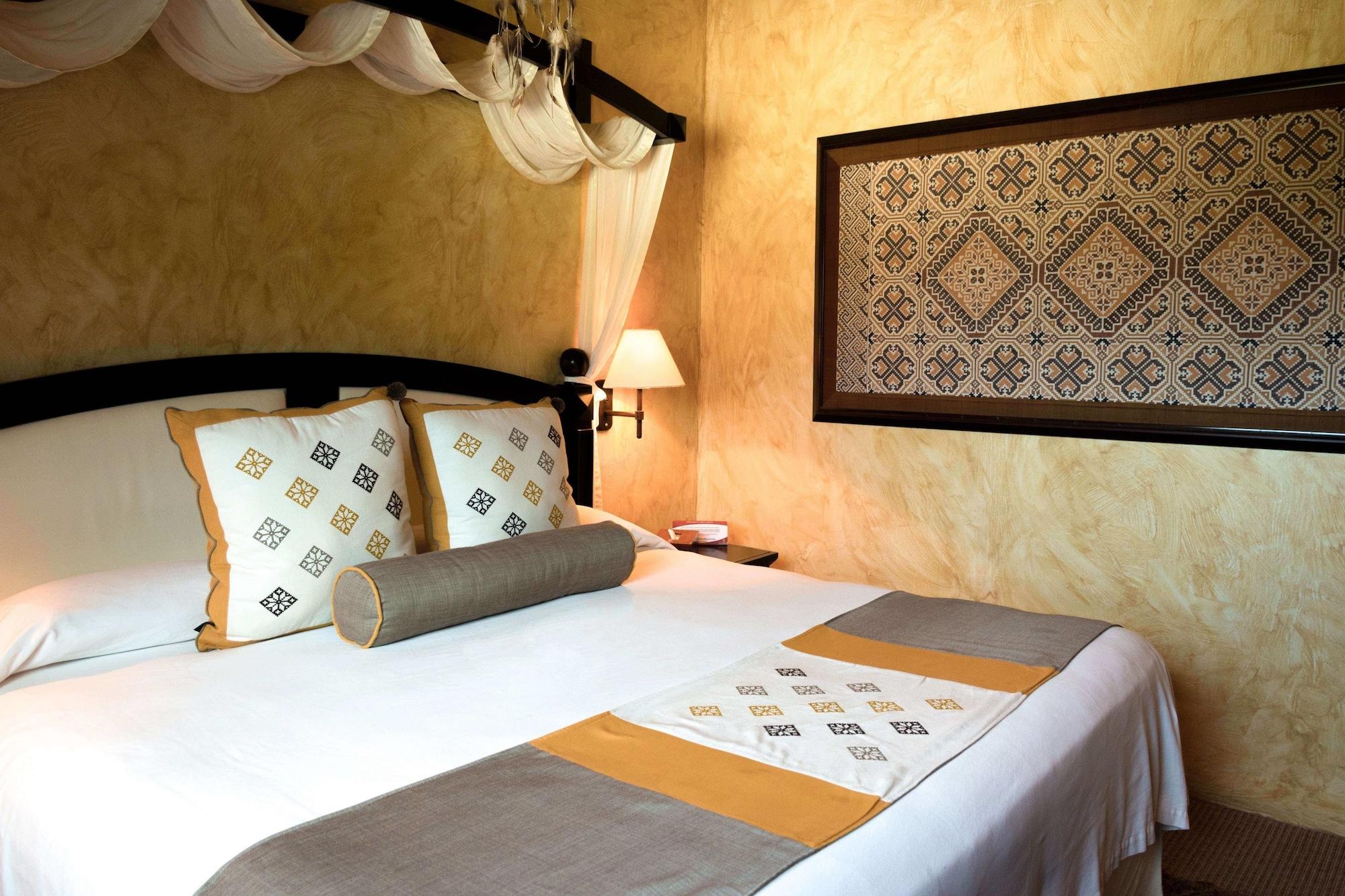 El Chante Spa Hotel โฆโคเตเปก ภายนอก รูปภาพ