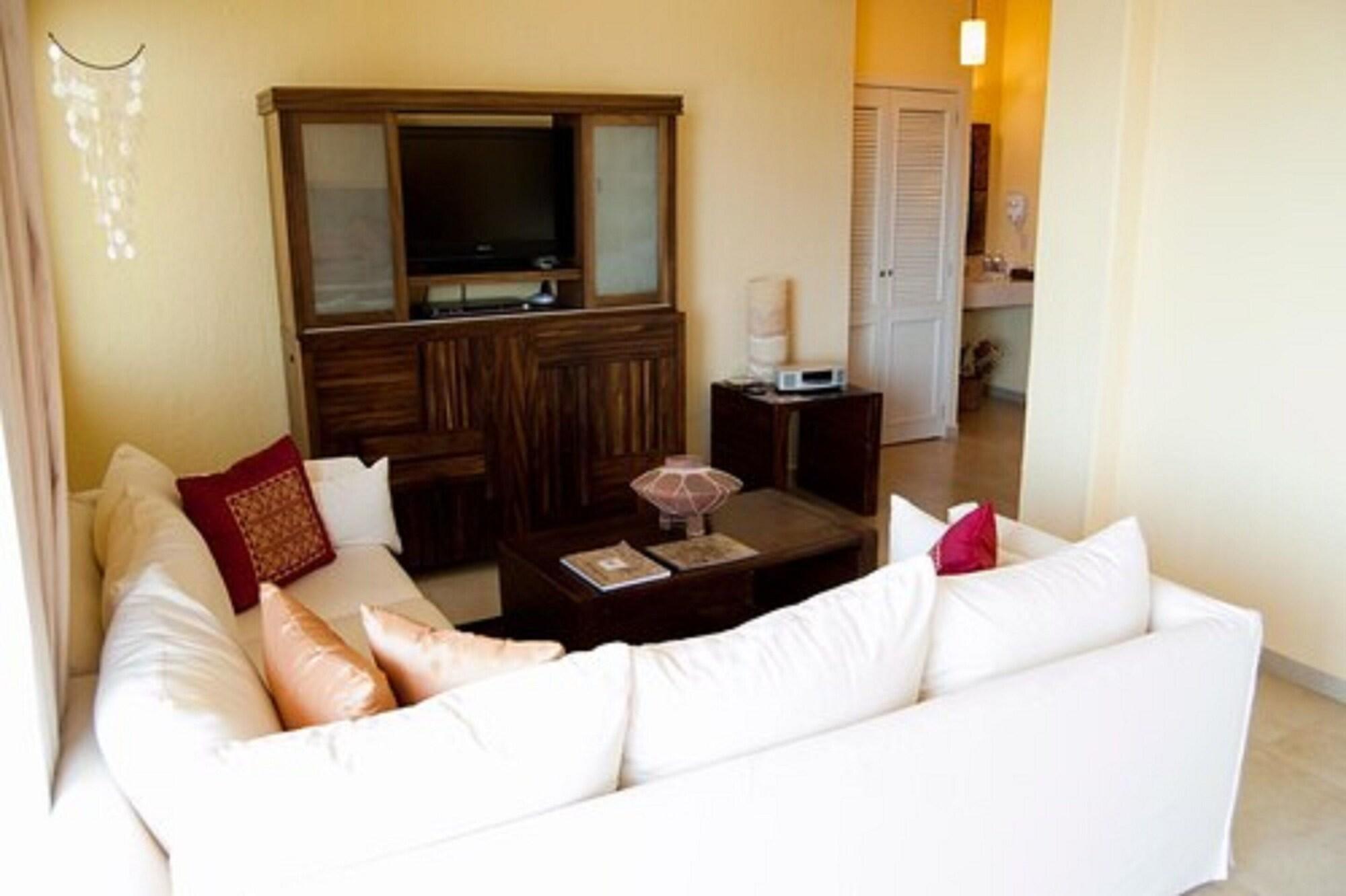 El Chante Spa Hotel โฆโคเตเปก ภายนอก รูปภาพ