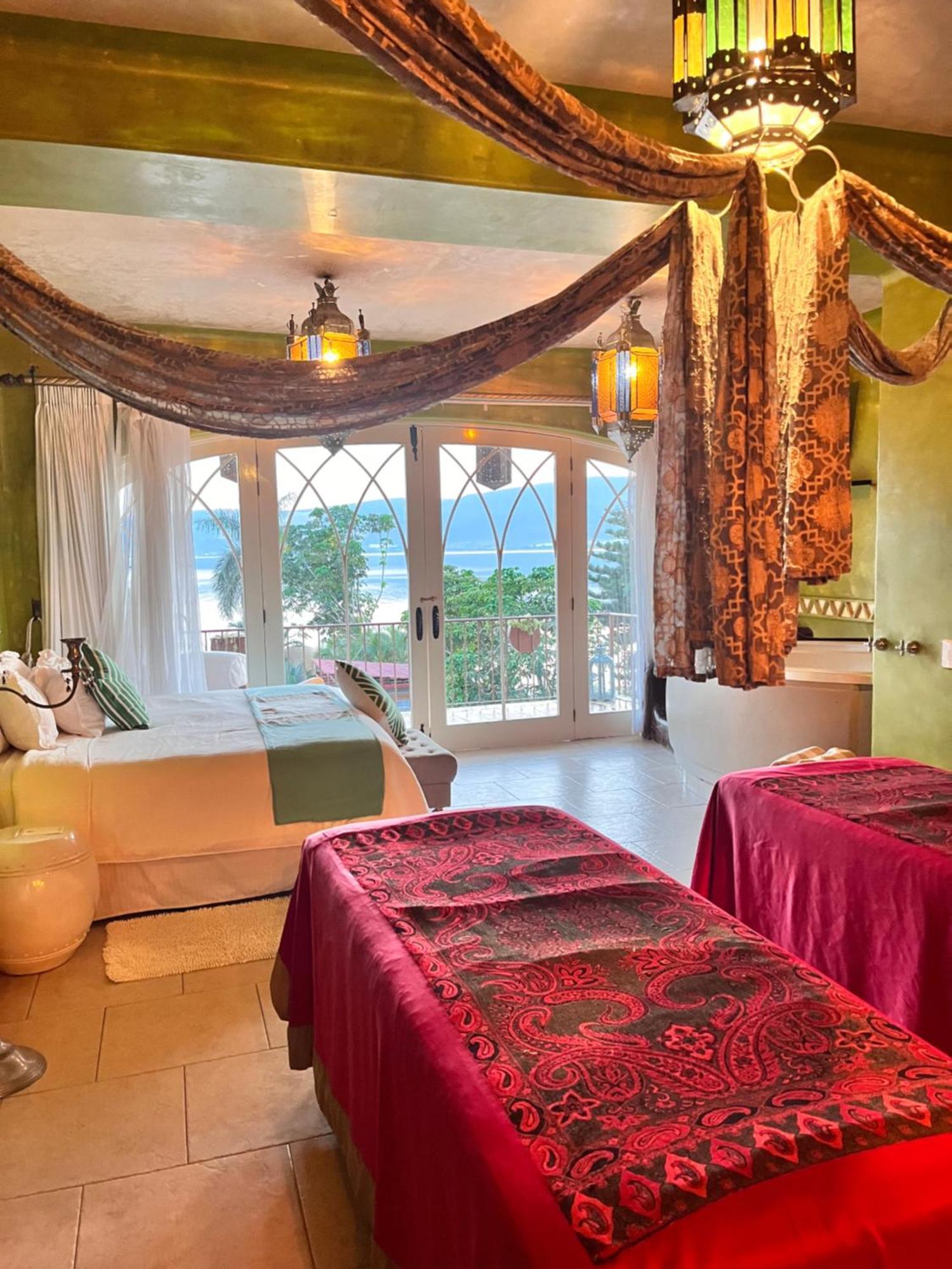 El Chante Spa Hotel โฆโคเตเปก ภายนอก รูปภาพ
