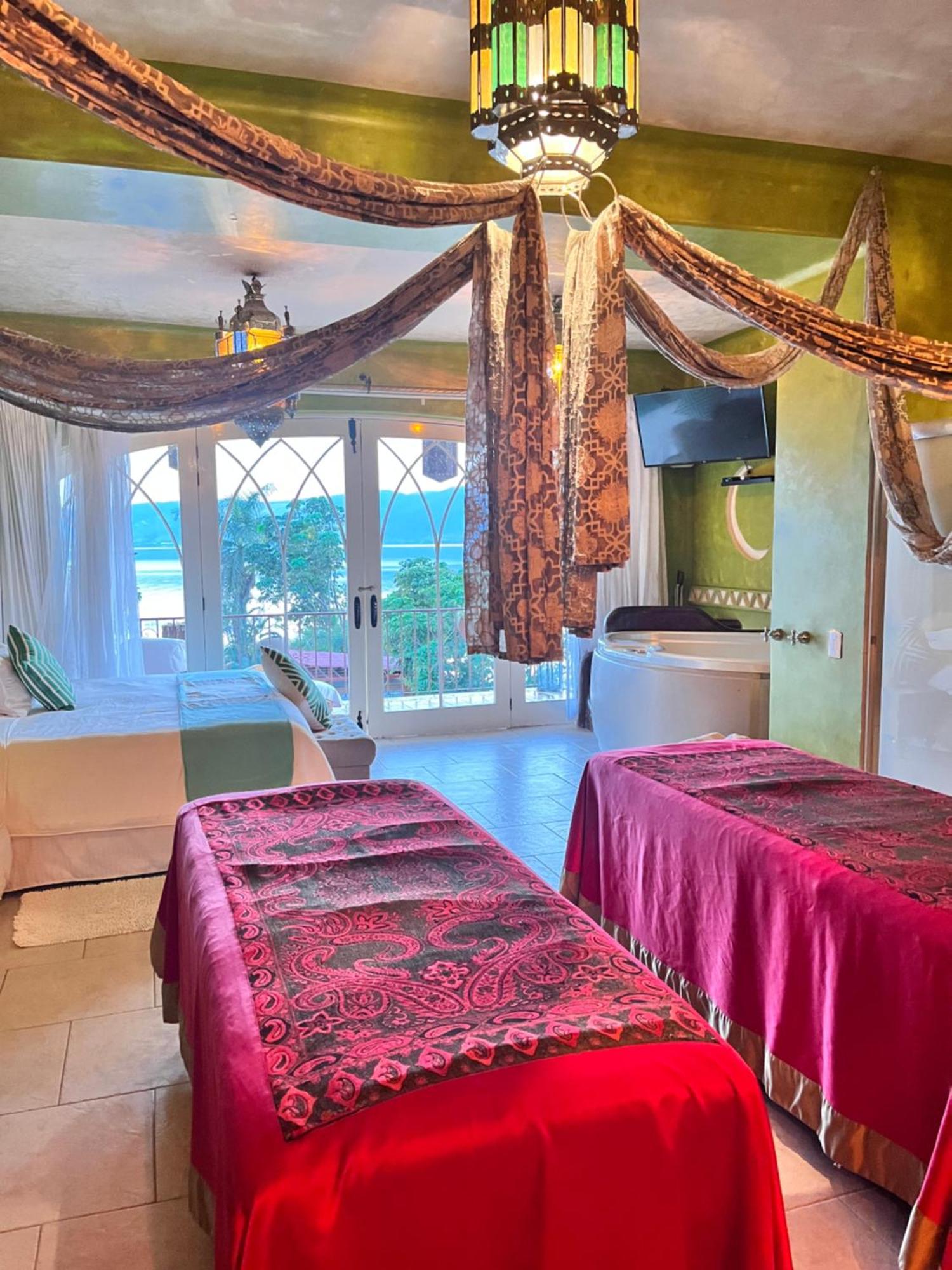 El Chante Spa Hotel โฆโคเตเปก ภายนอก รูปภาพ
